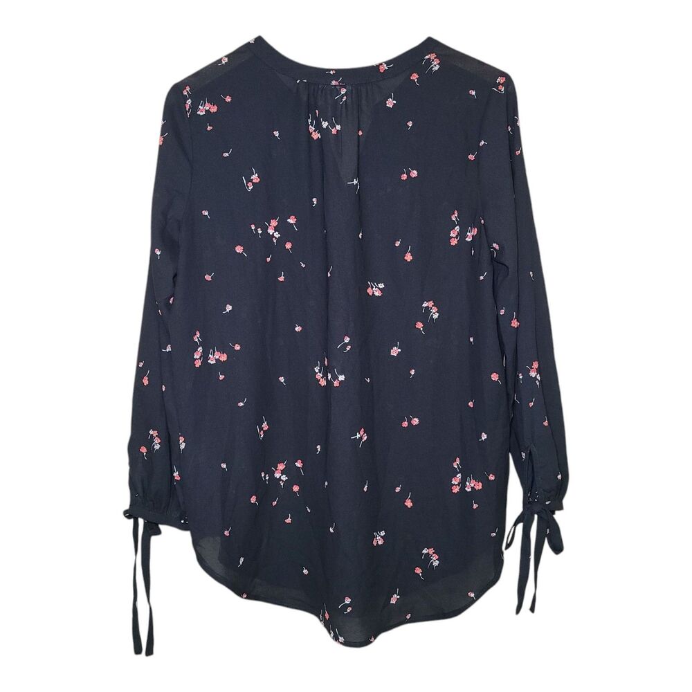 Liz Claiborne Women’s Size Medium Black Sheer V-Neck Tie Sleeve Floral Blouse - Picture 2 of 9